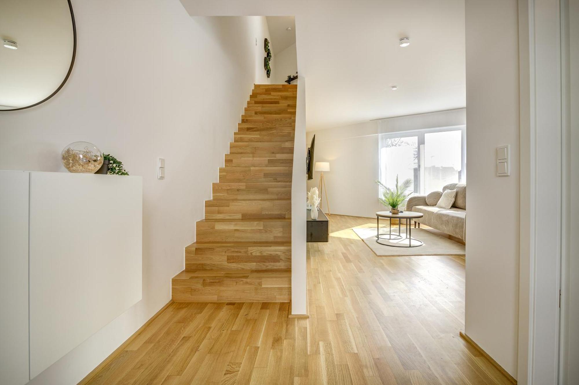Exklusive 3-Zimmer Luxus-Maisonette In Hochheim - Naehe Frankfurt Flughafen, Wiesbaden Und Mainz Hochheim am Main Extérieur photo